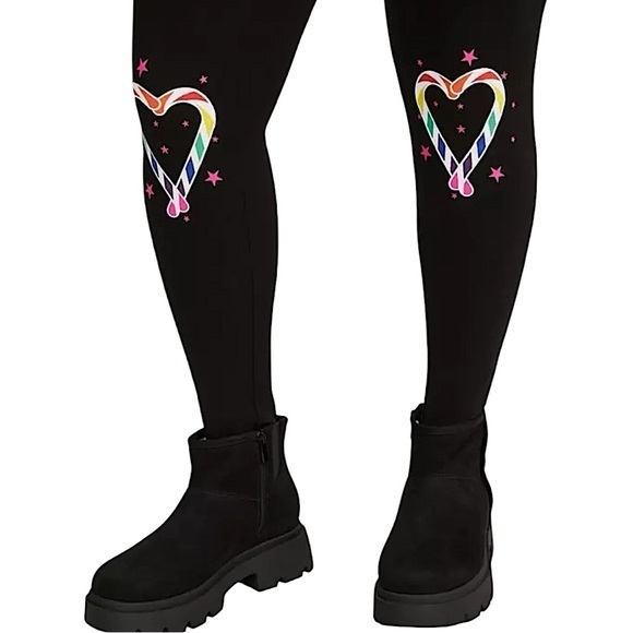 torrid Pants - TORRID Candy Hearts Full Length Leggings NWT Size 3X‎